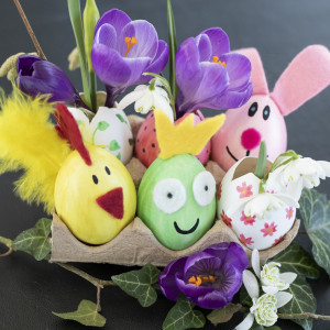 Zabawny Stroik Wielkanocny od Rito Krea – Wielkanocne Pisanki do Samodzielnego Wykonania